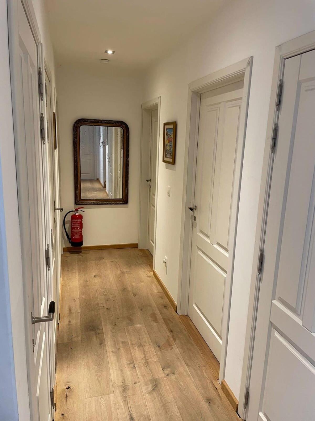 Huswell - Two Guest-Rooms In Stylish Villa - Free Bikes Bruges Exterior photo